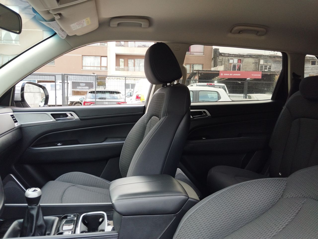 SSANGYONG - 11