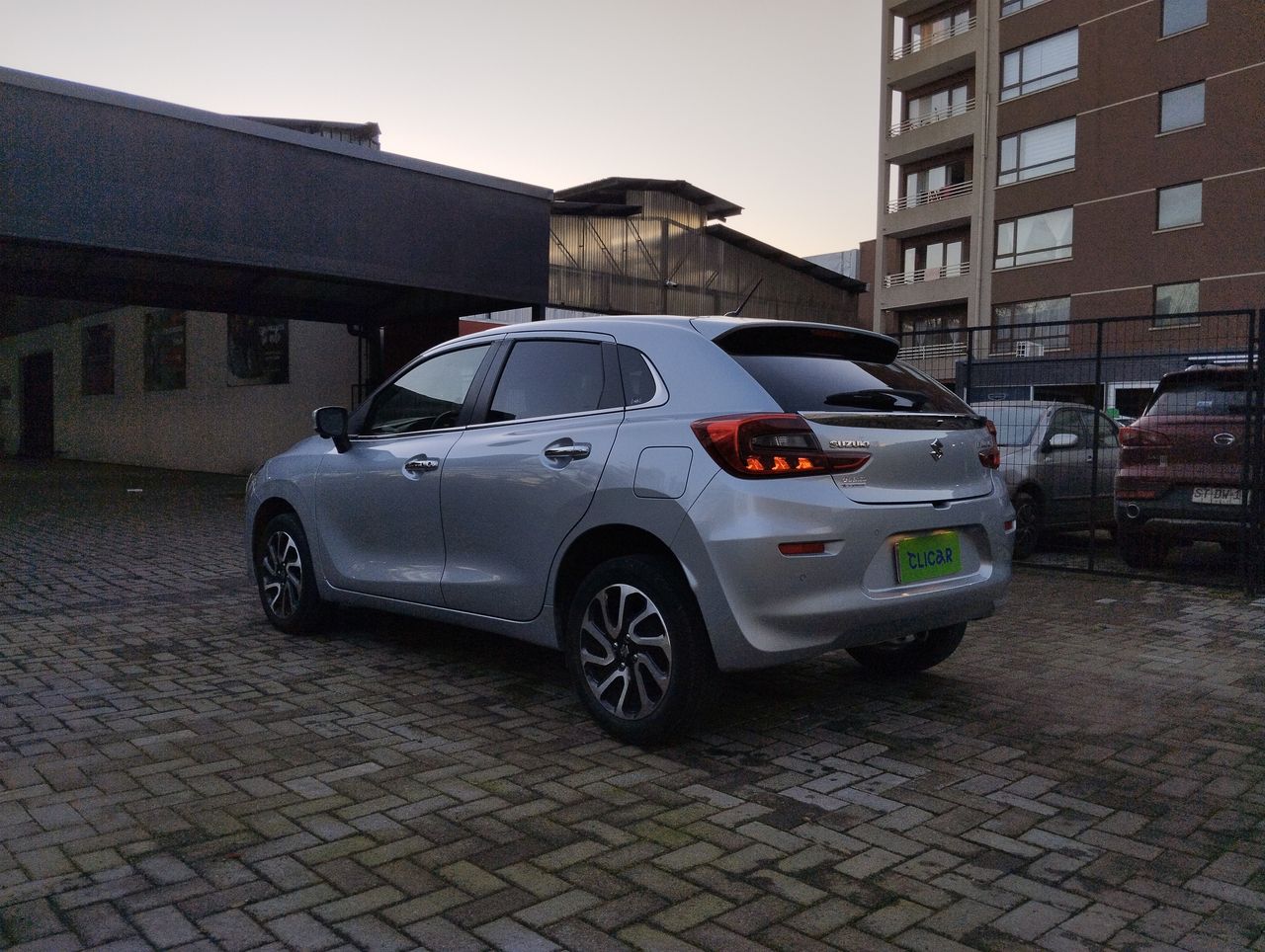 SUZUKI - 7