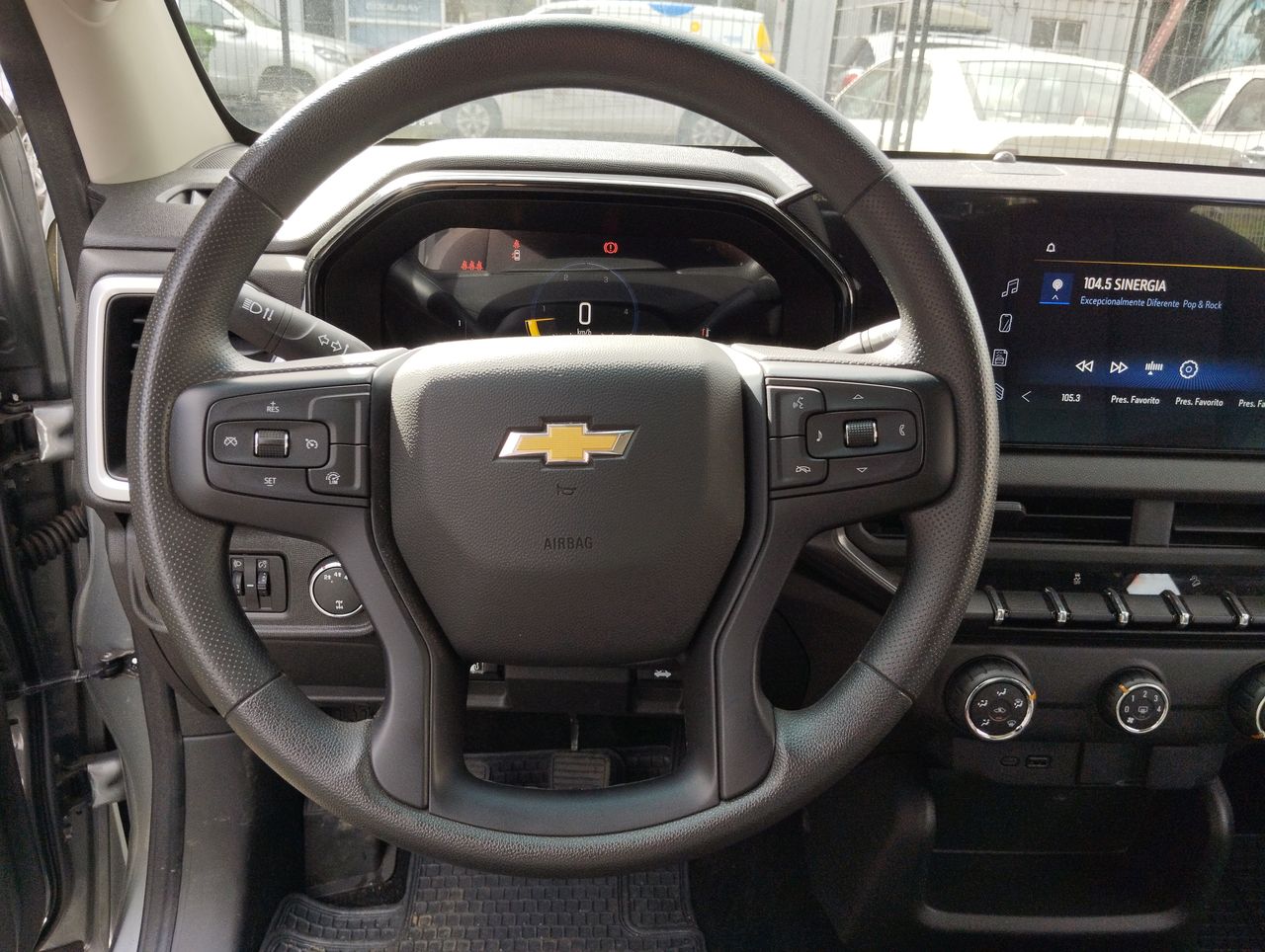 CHEVROLET - 24