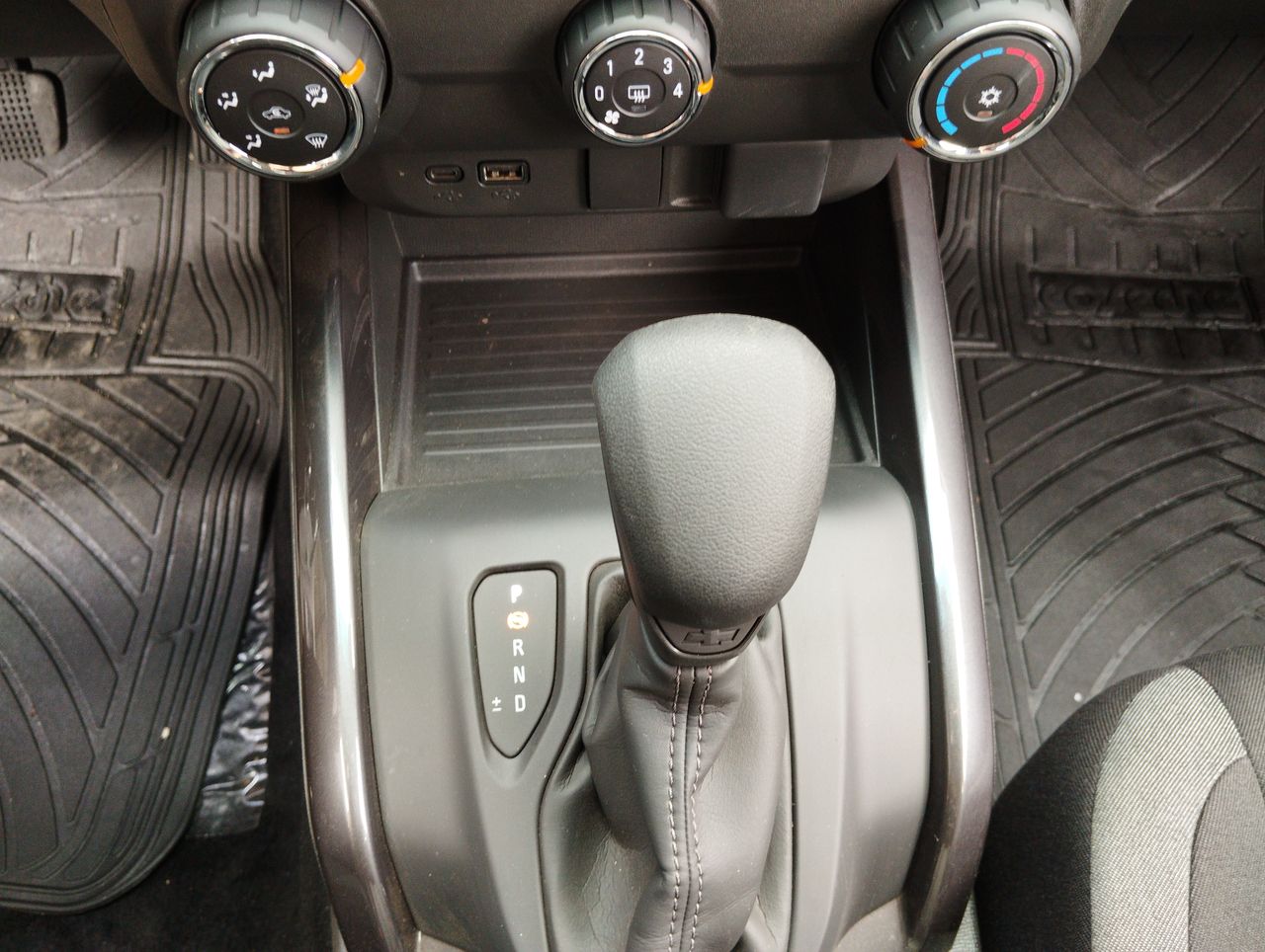 CHEVROLET - 30