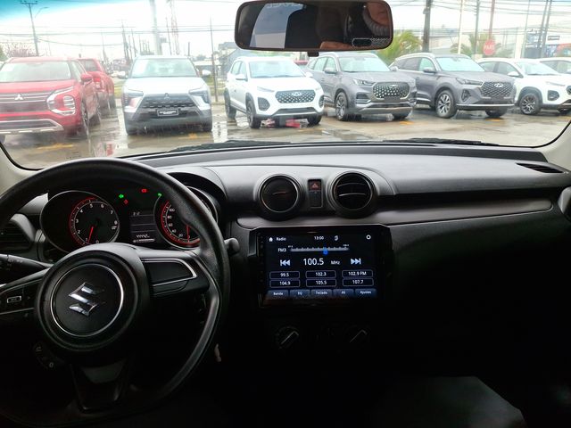 SUZUKI - 31