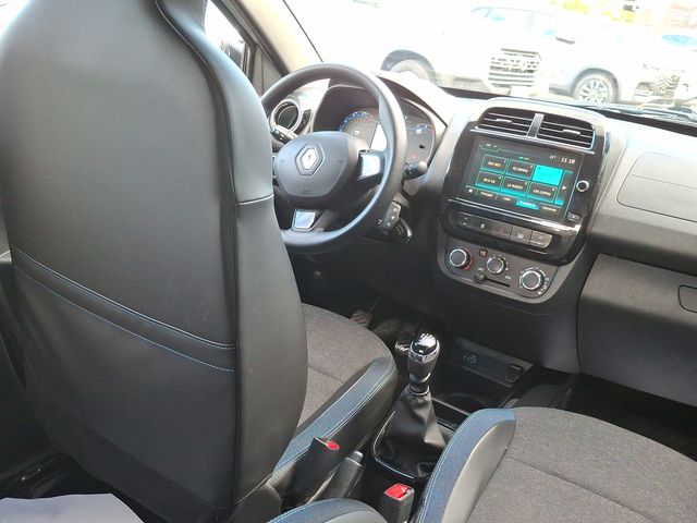 RENAULT - 15