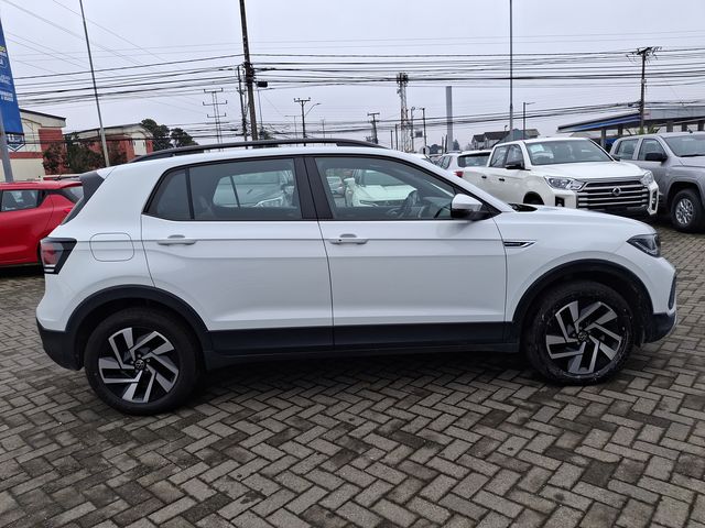 VOLKSWAGEN - 8