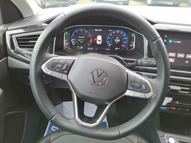 VOLKSWAGEN - 24