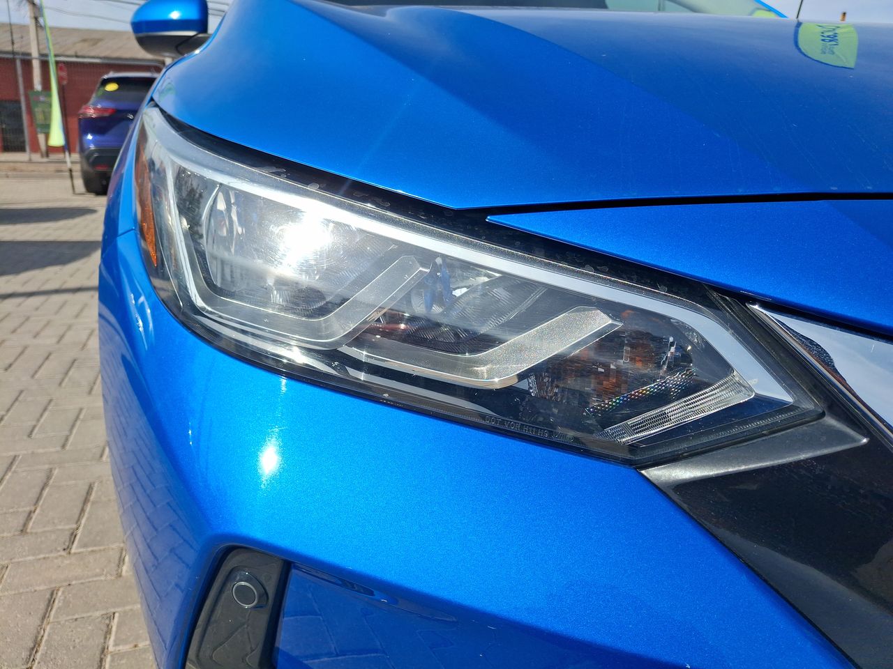 NISSAN - 18