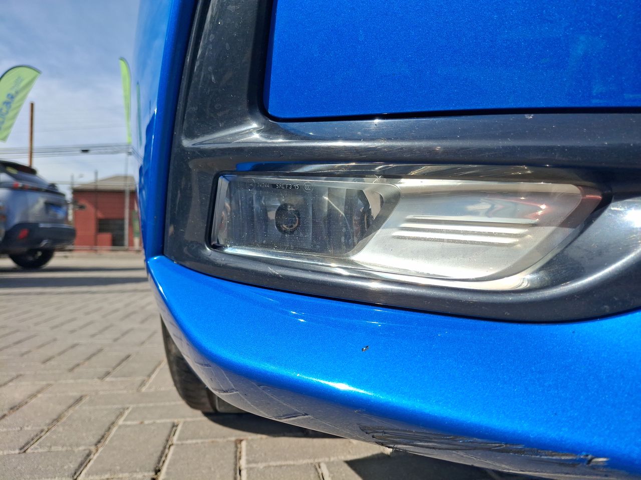 NISSAN - 19