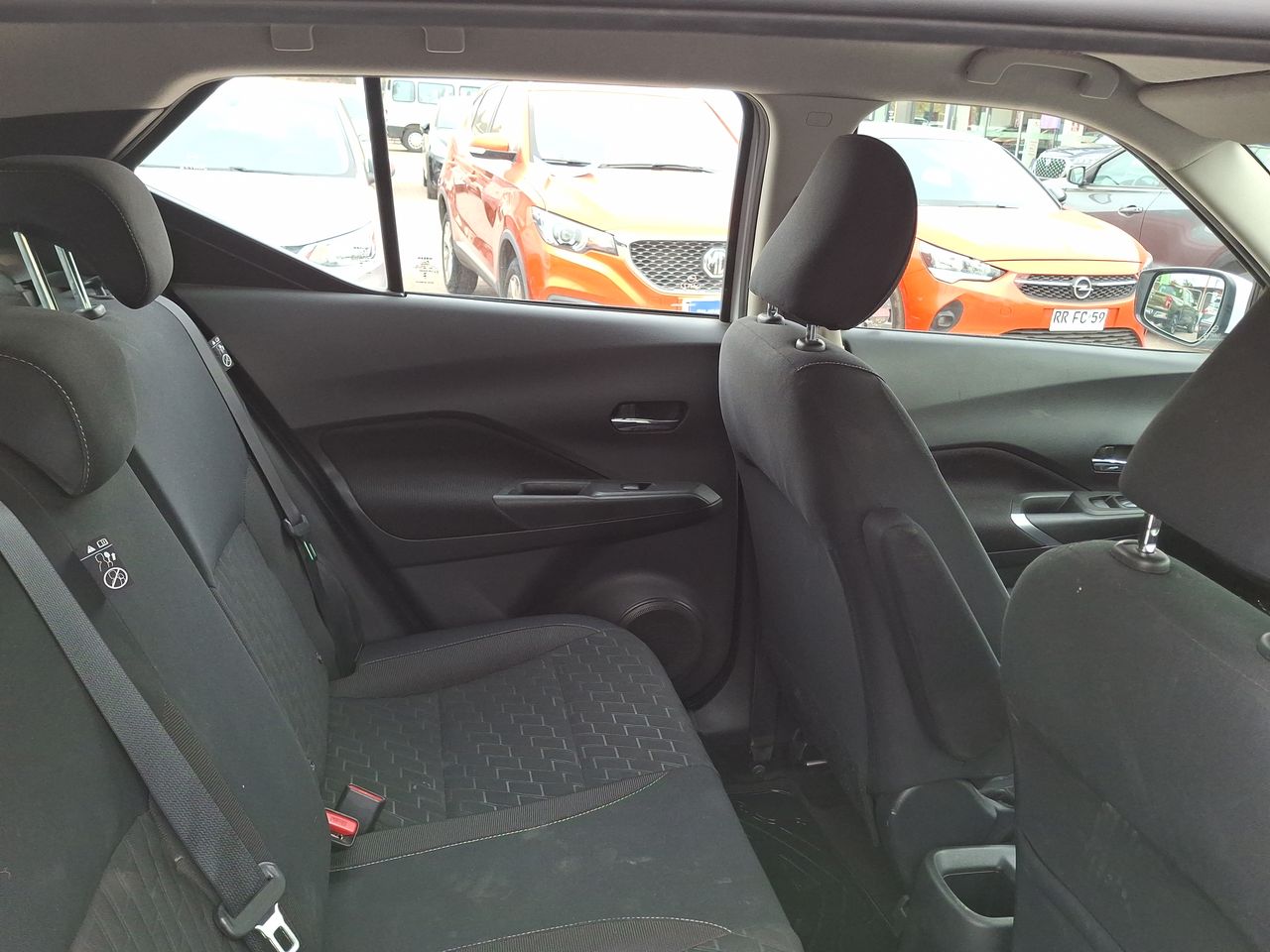 NISSAN - 15