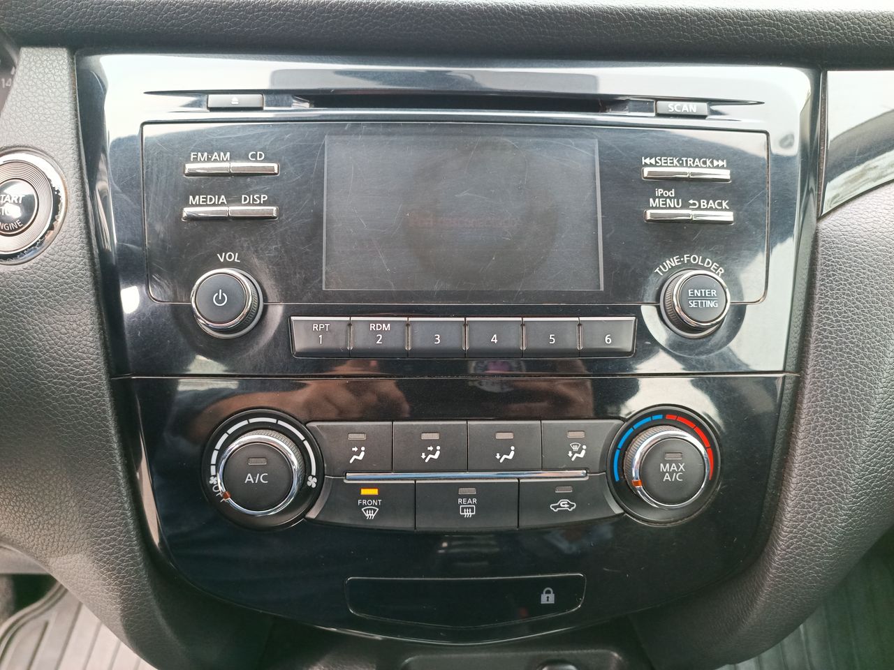NISSAN - 29