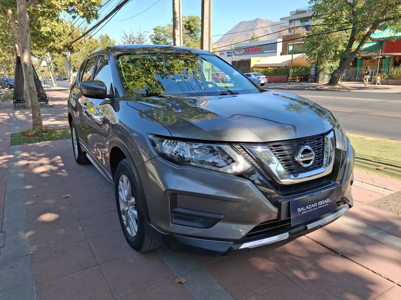 NISSAN - 1