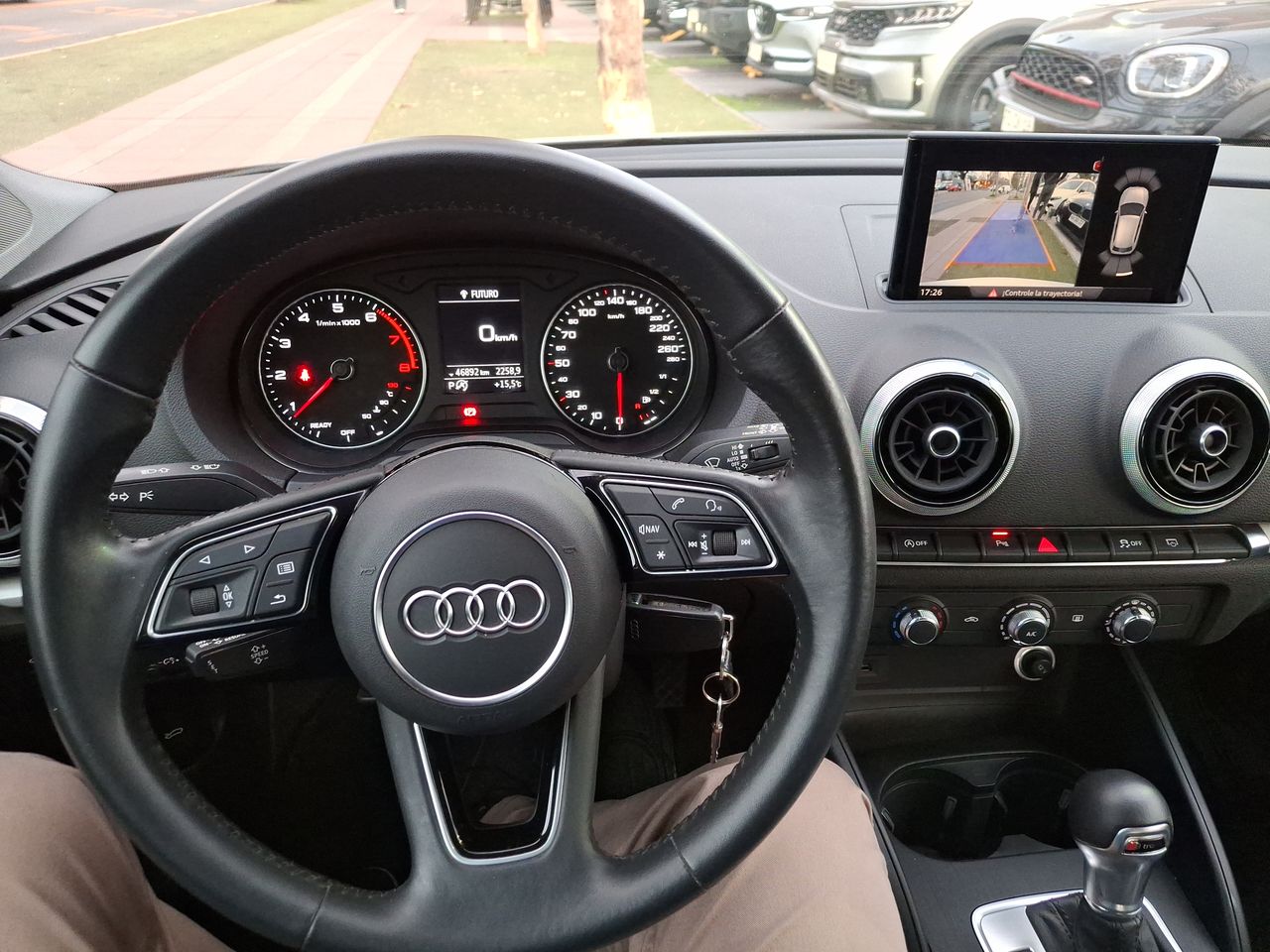 AUDI - 33