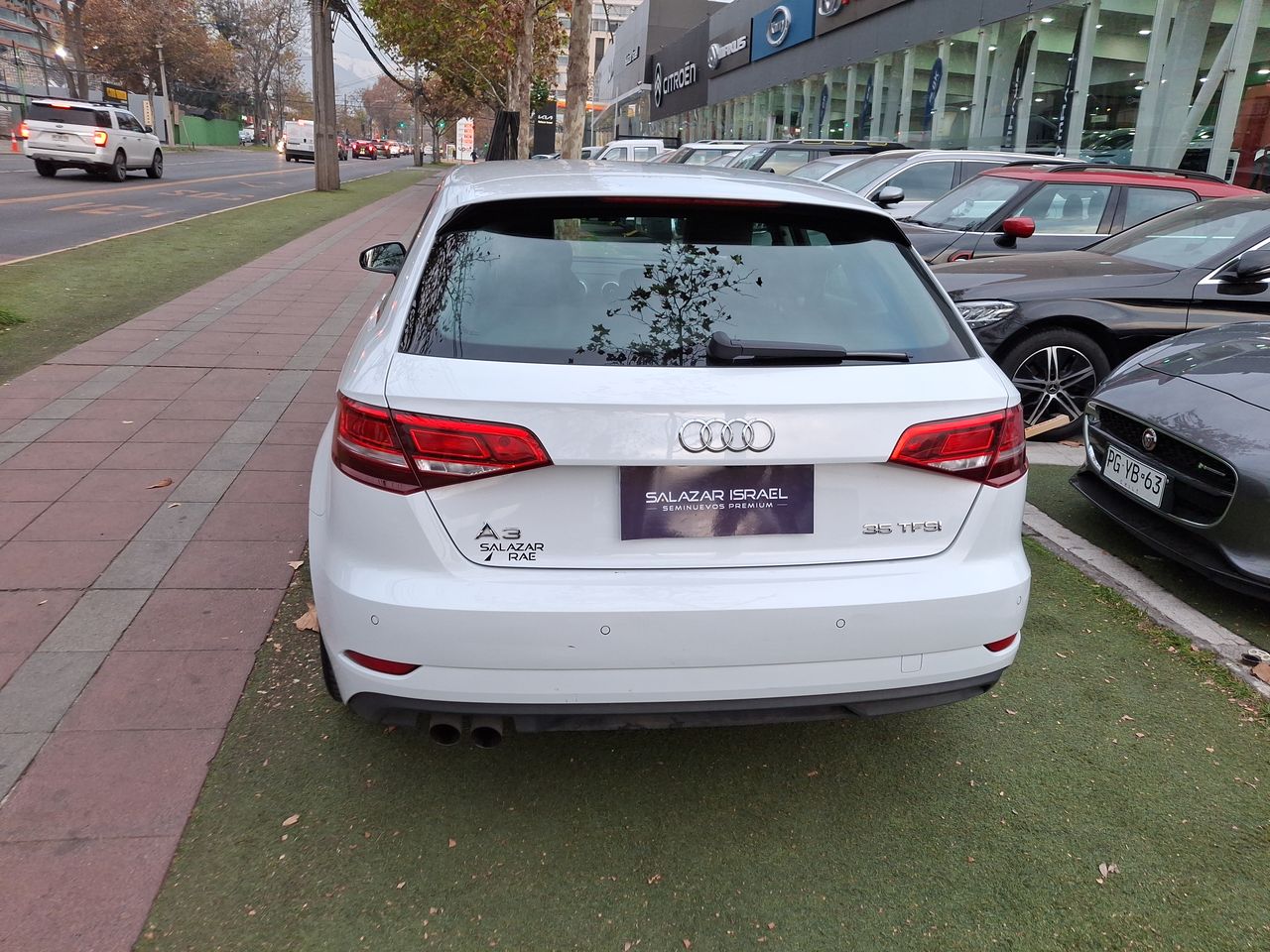 AUDI - 6