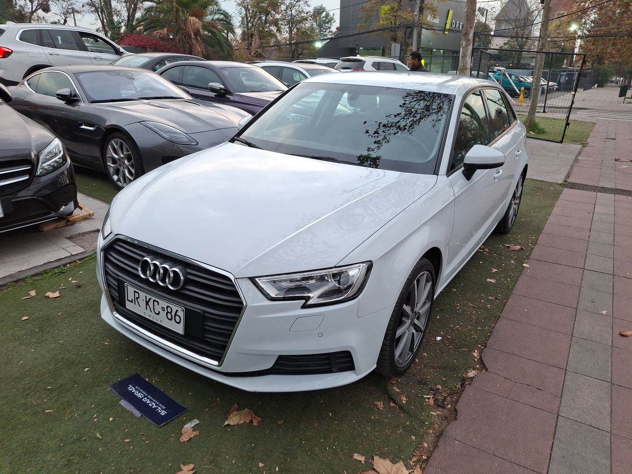 AUDI - 3