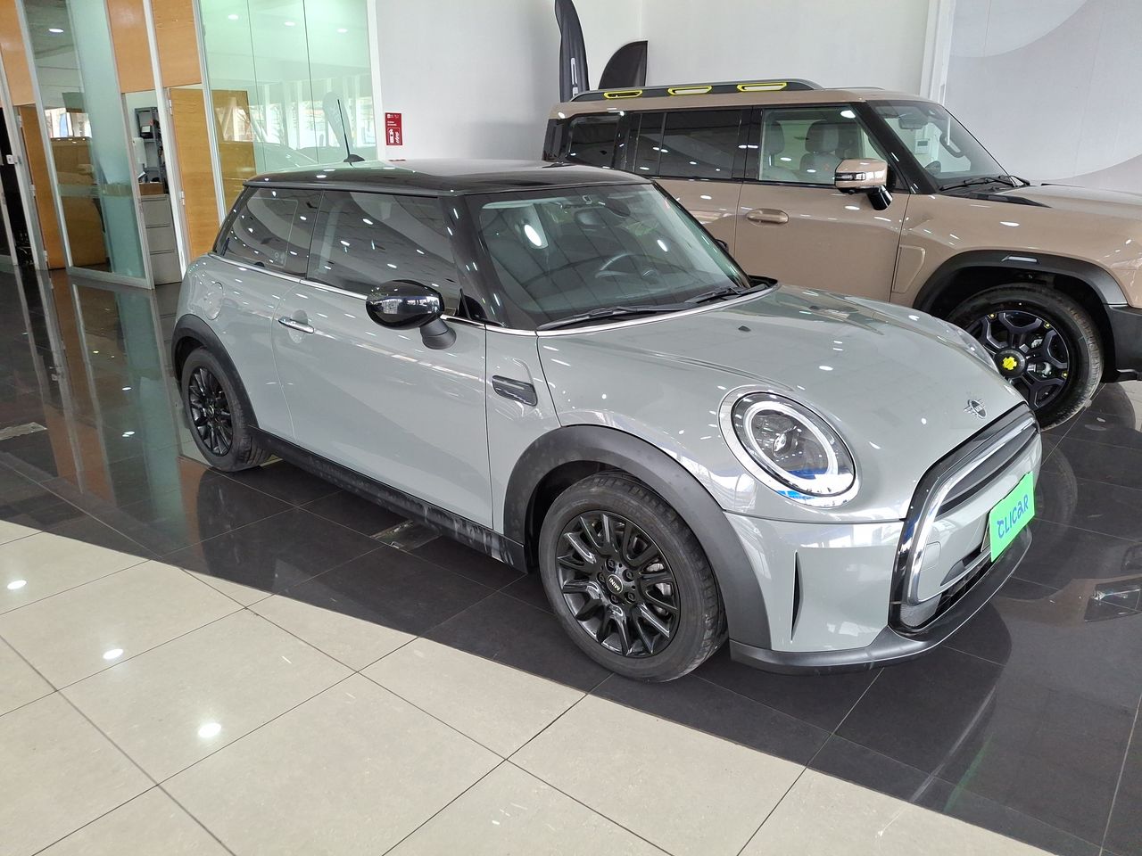 MINI - 1