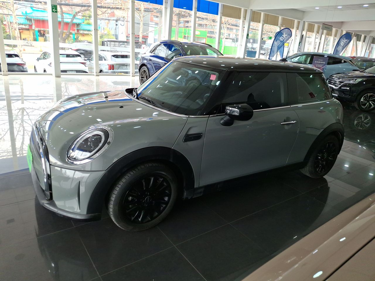 MINI - 4