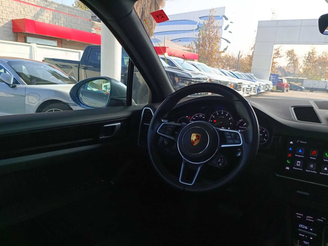 PORSCHE - 16