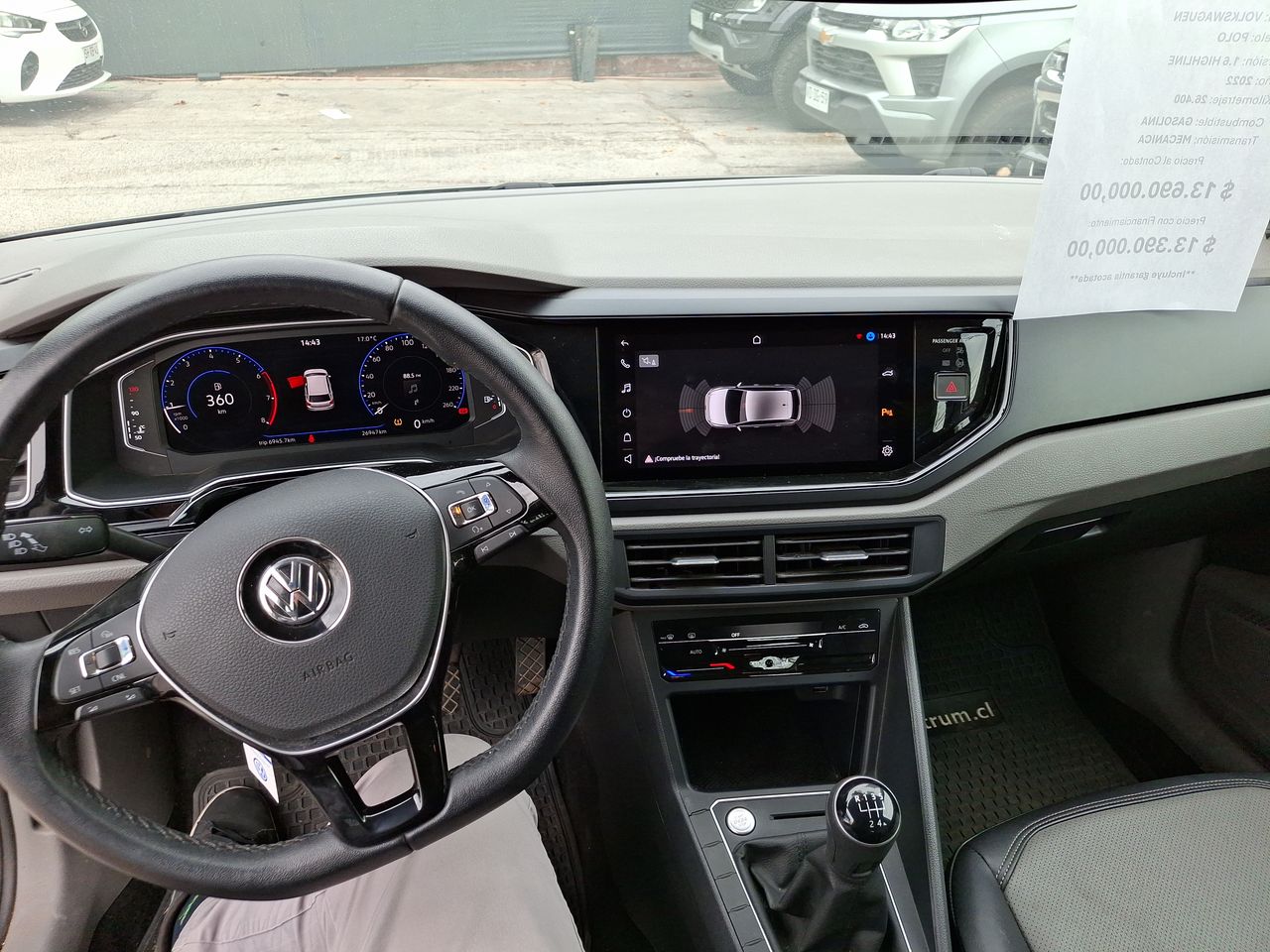 VOLKSWAGEN - 33