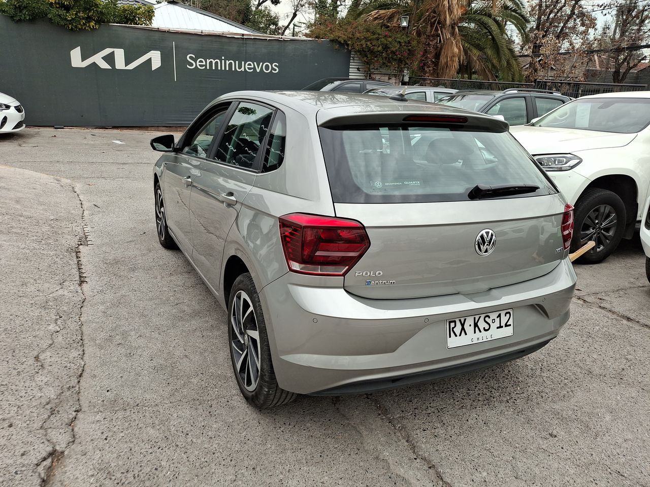VOLKSWAGEN - 5