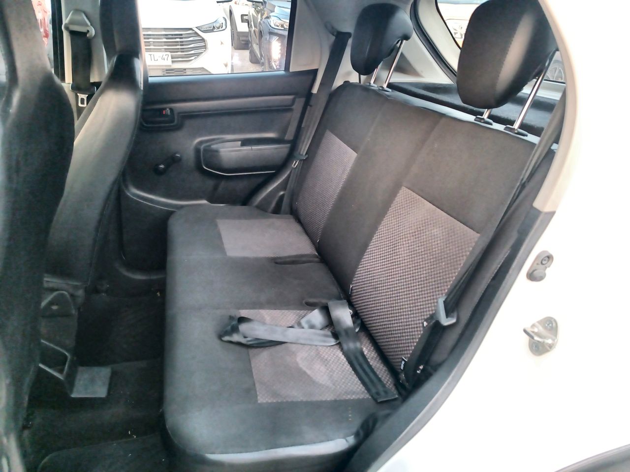 SUZUKI - 34