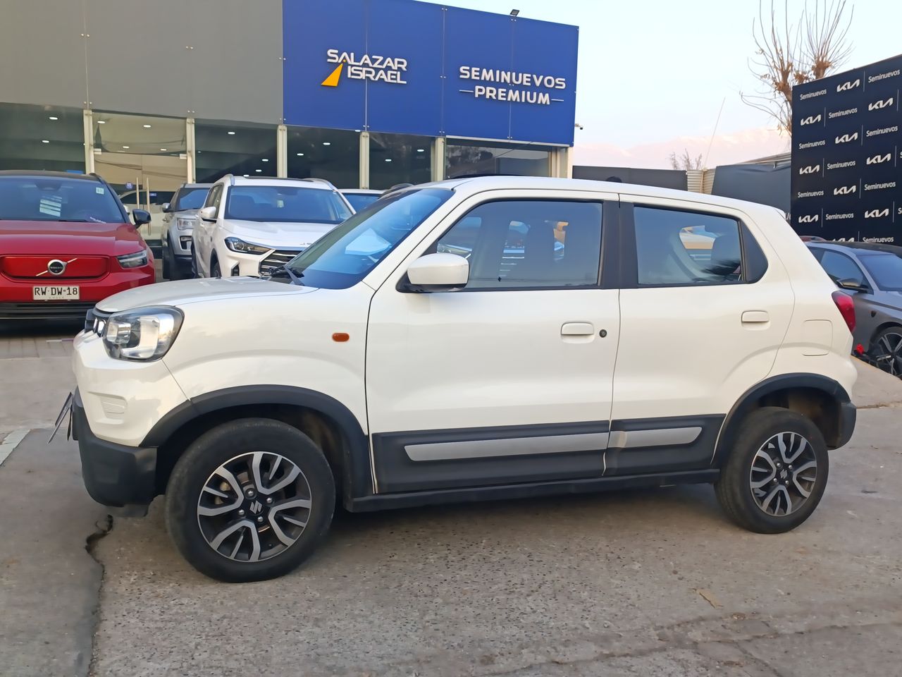 SUZUKI - 3