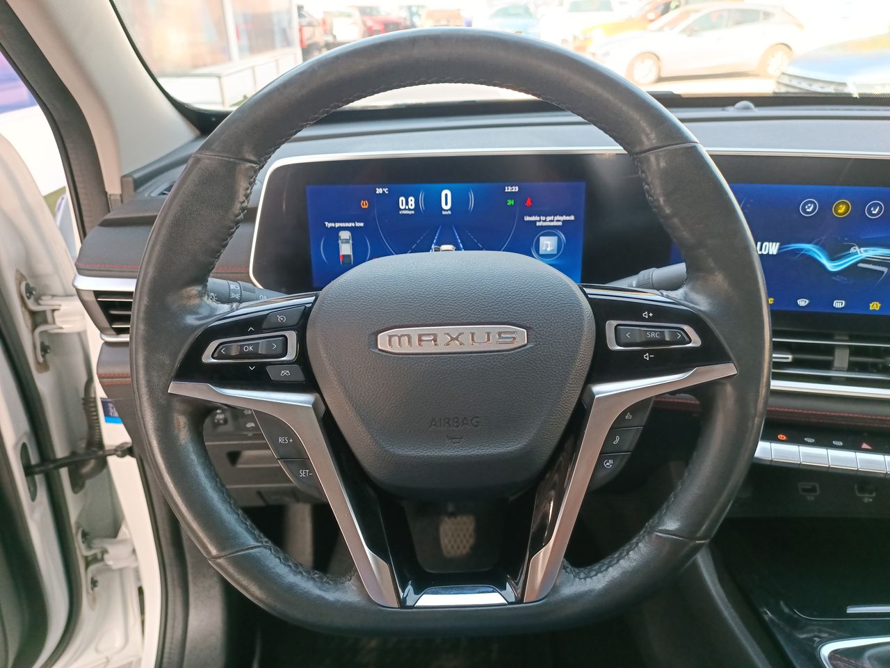 MAXUS - 26