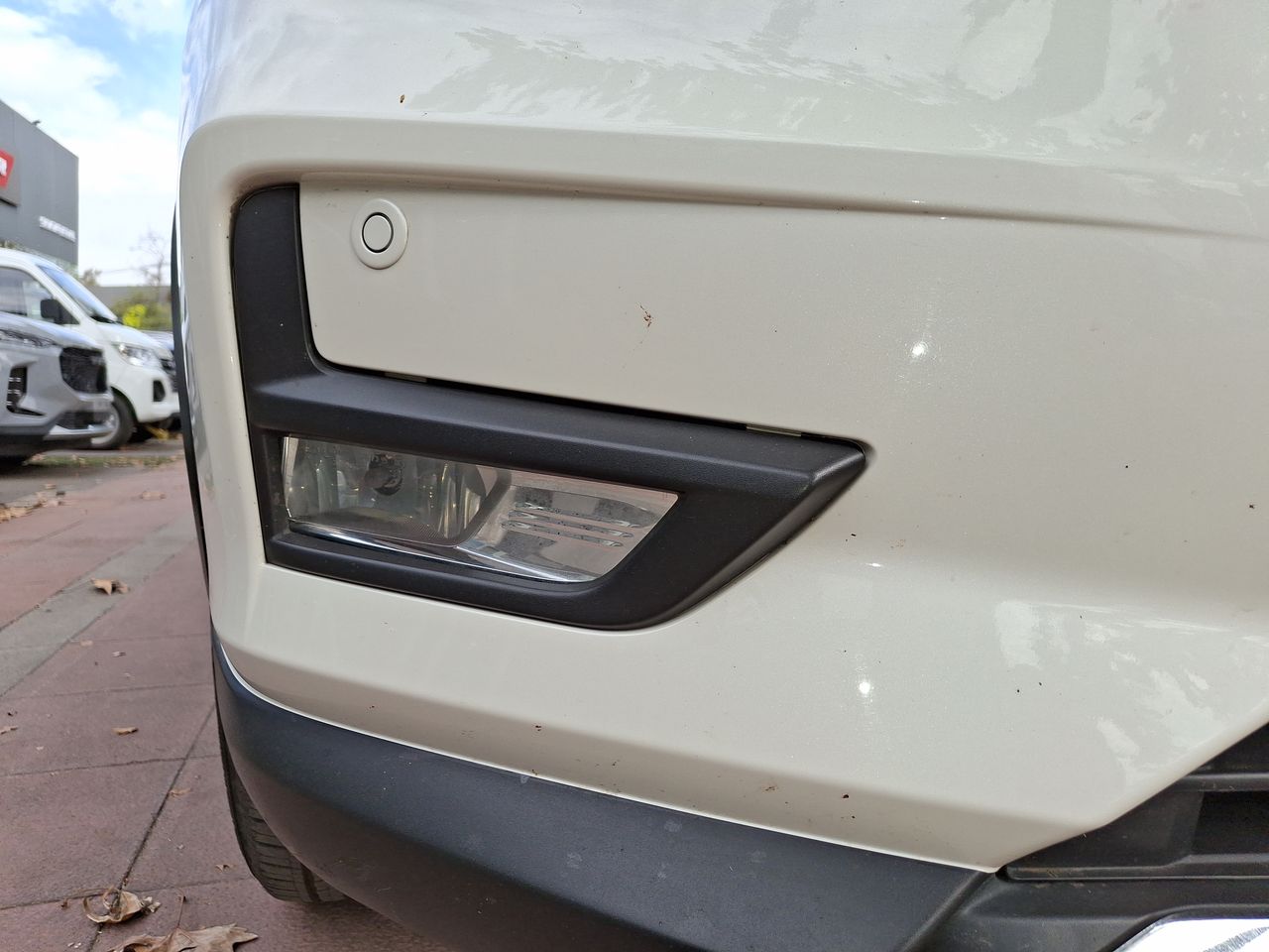 NISSAN - 20