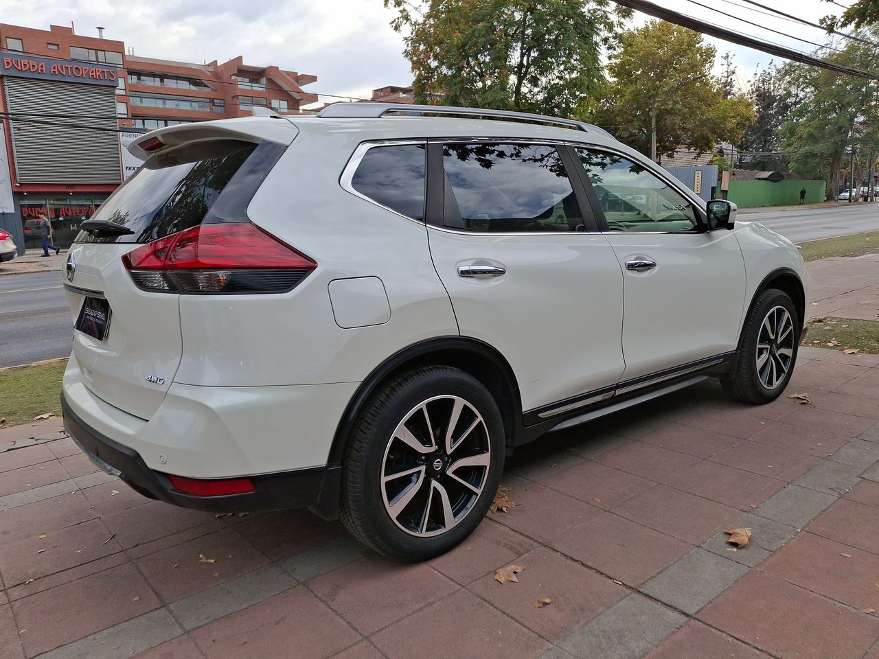 NISSAN - 7