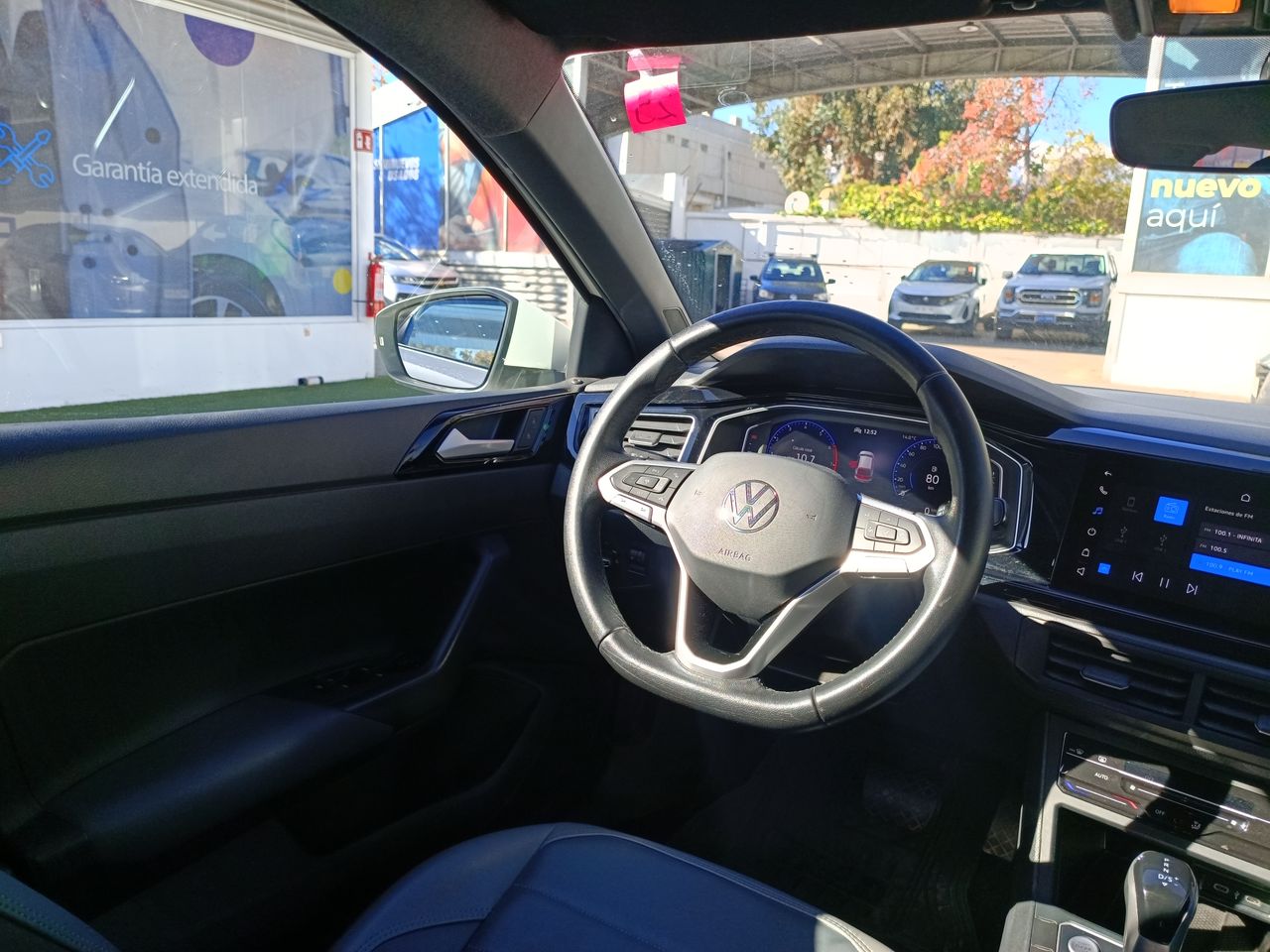 VOLKSWAGEN - 16