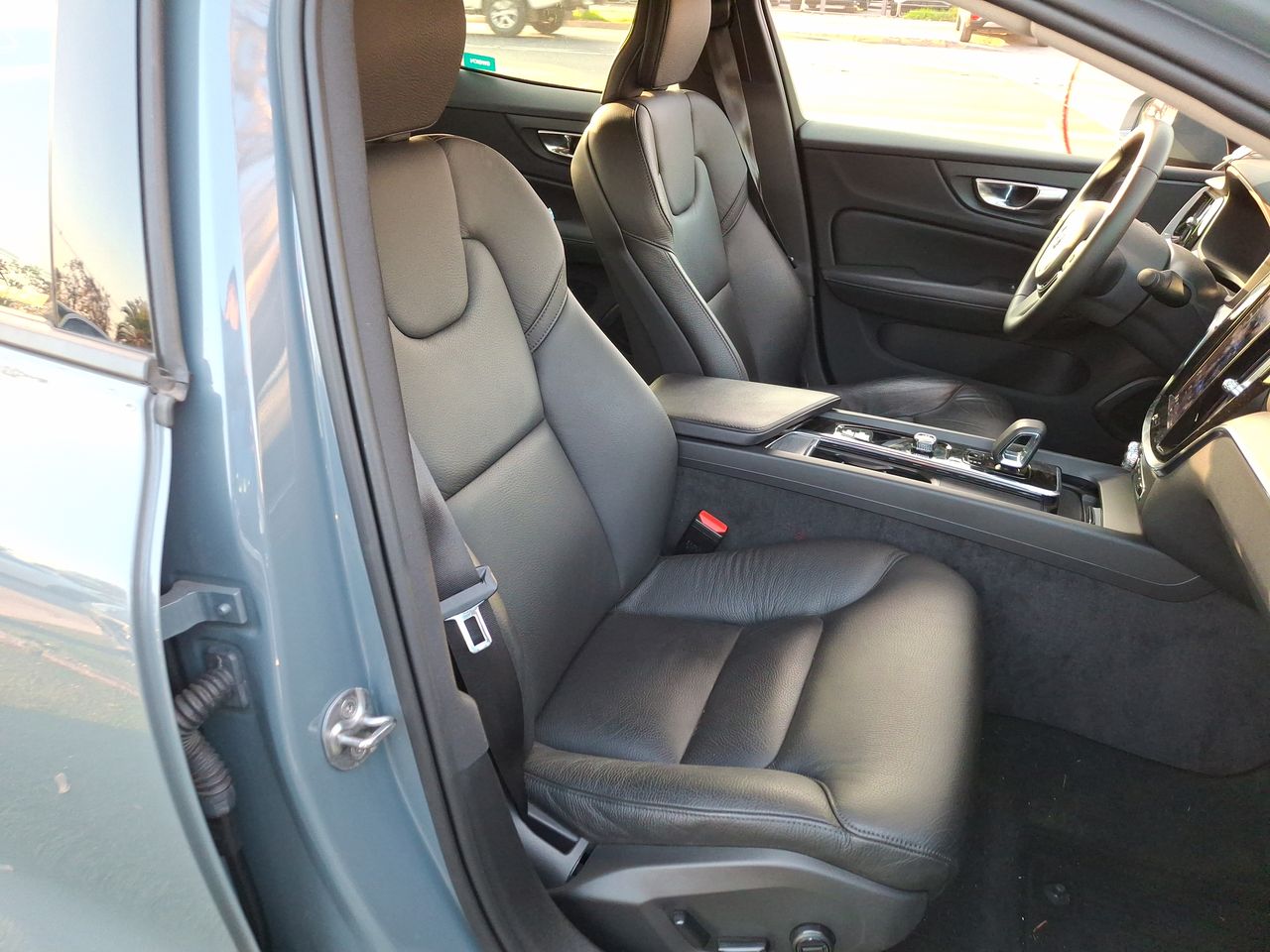 VOLVO - 35