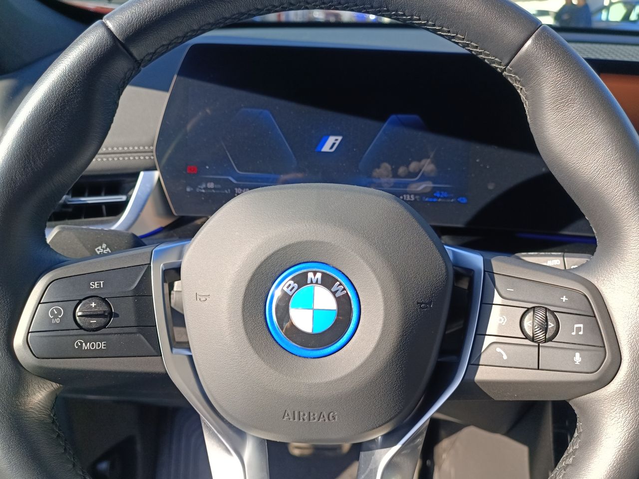 BMW - 26