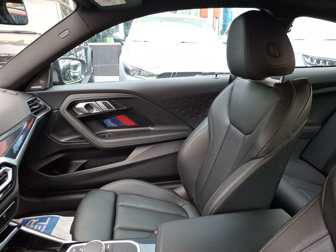 BMW - 11
