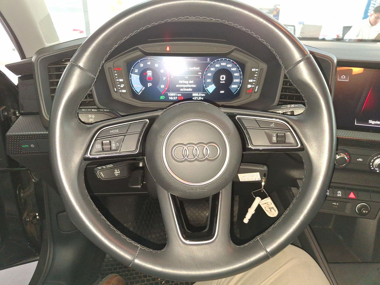 AUDI - 25