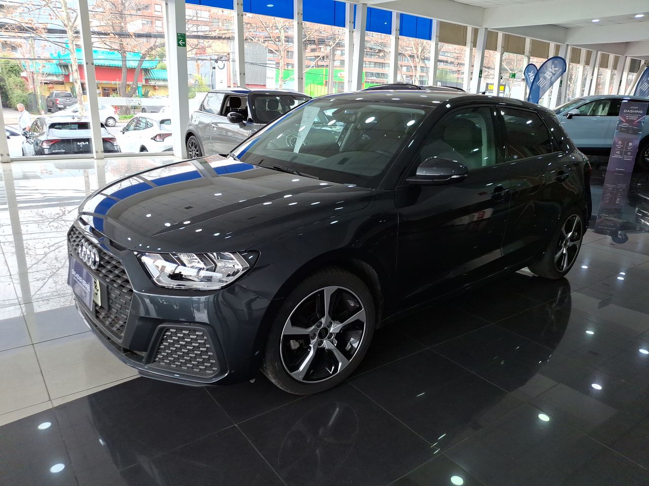 AUDI - 3