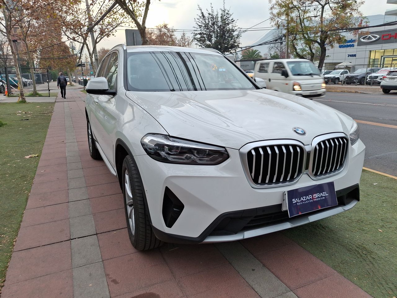 BMW - 2
