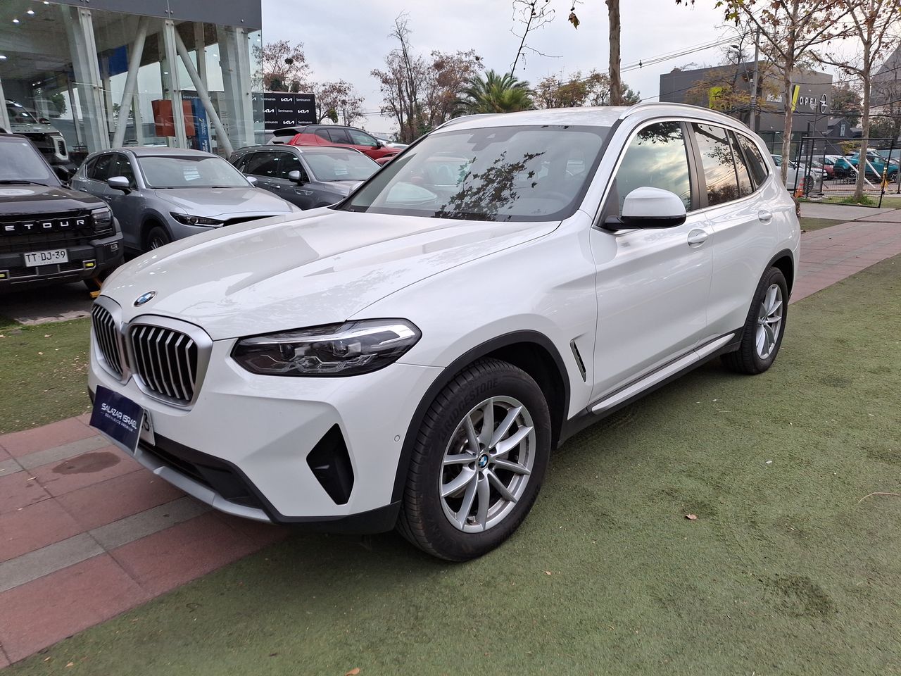 BMW - 3