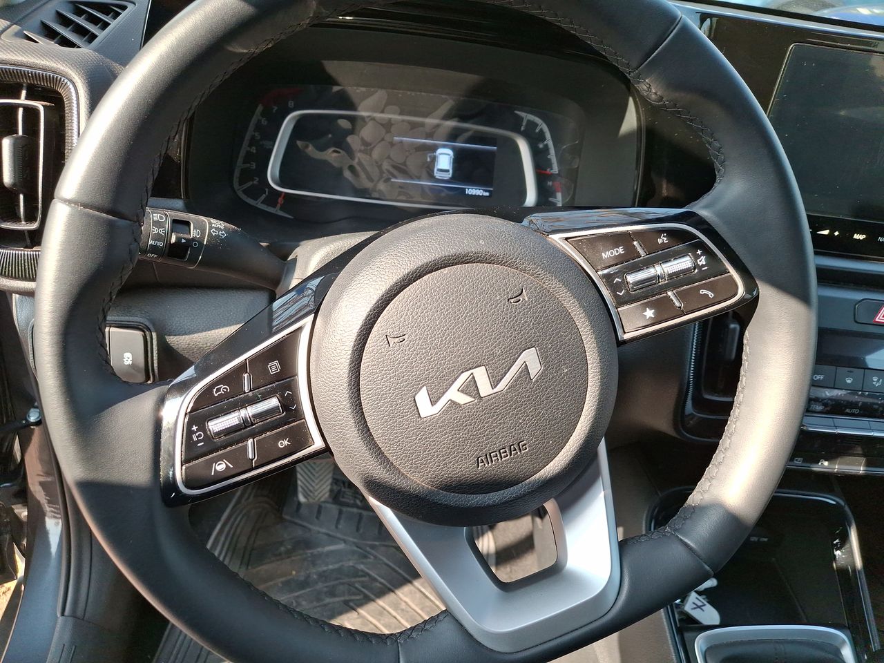 KIA - 27