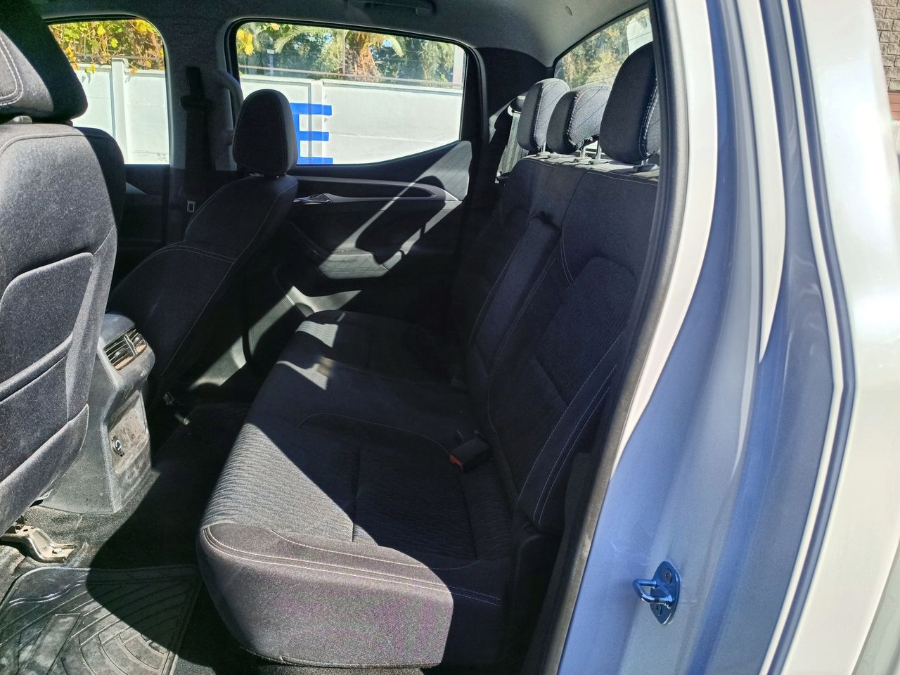 MAXUS - 35