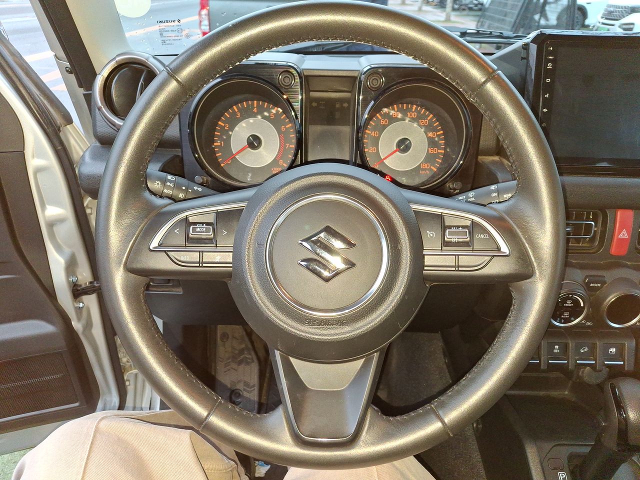 SUZUKI - 26