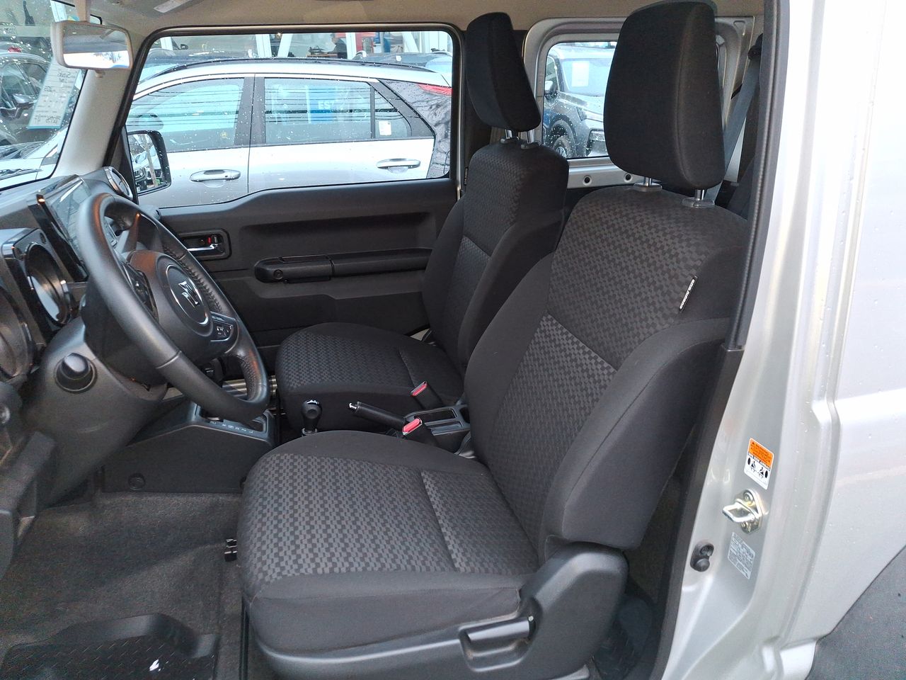 SUZUKI - 25
