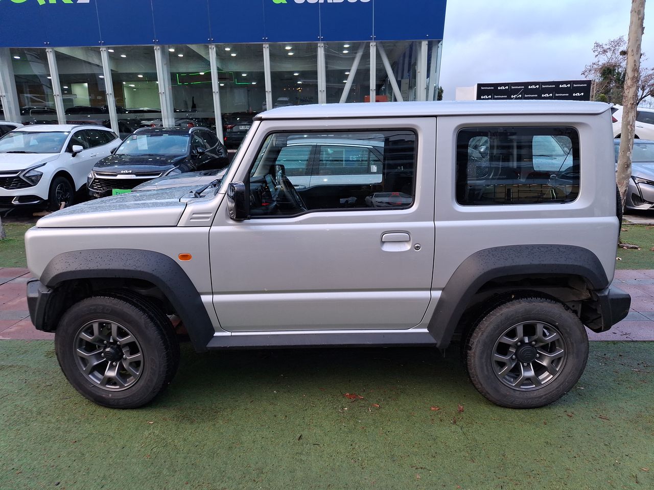 SUZUKI - 4