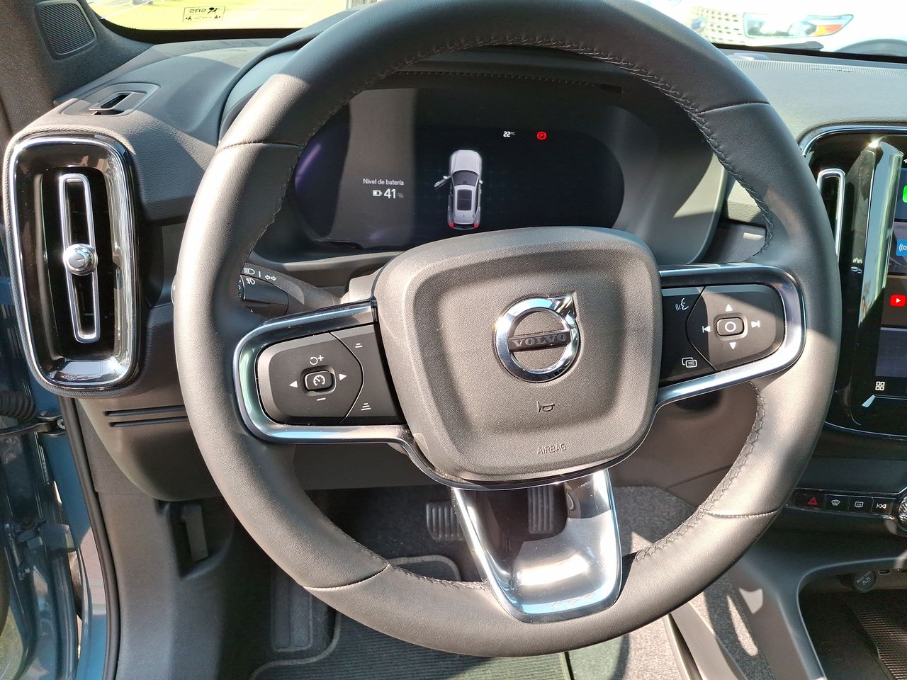 VOLVO - 27