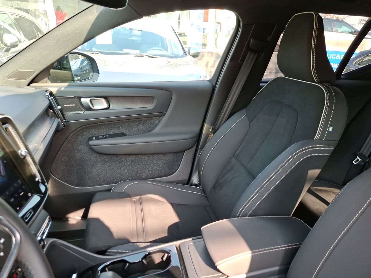 VOLVO - 35