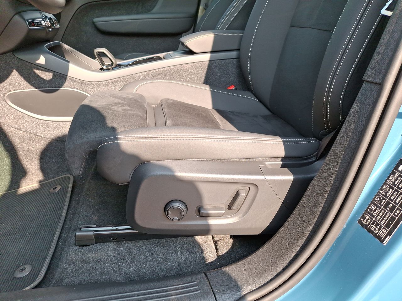 VOLVO - 24