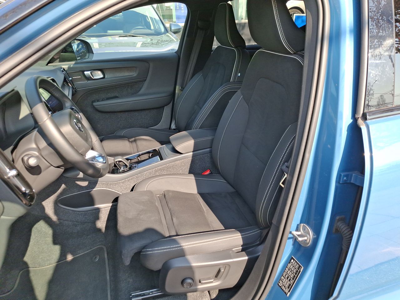 VOLVO - 25