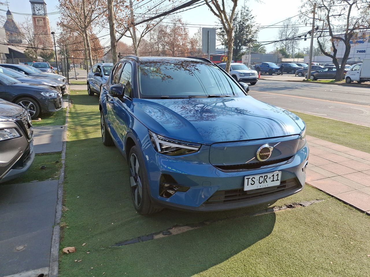 VOLVO - 2