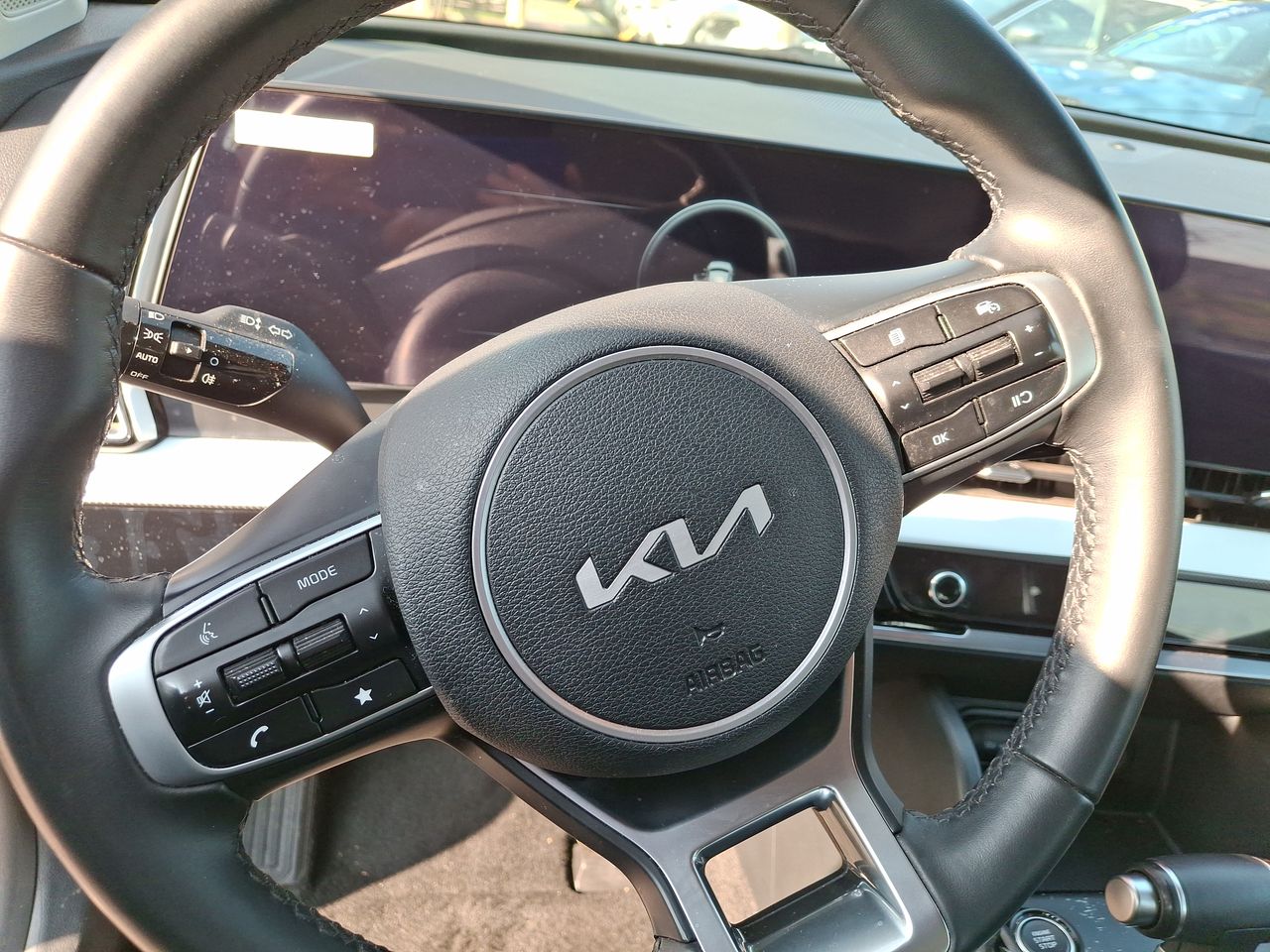KIA - 27