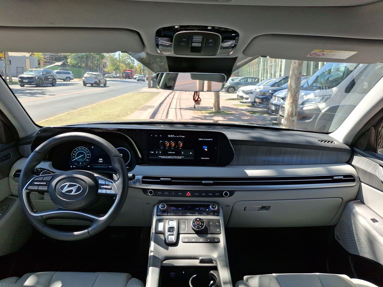 HYUNDAI - 33