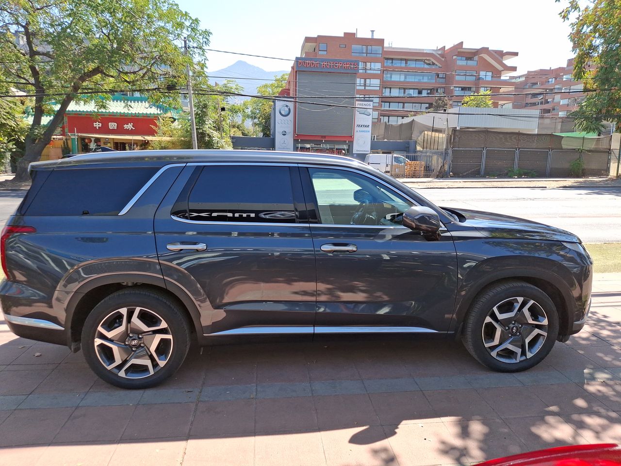 HYUNDAI - 8