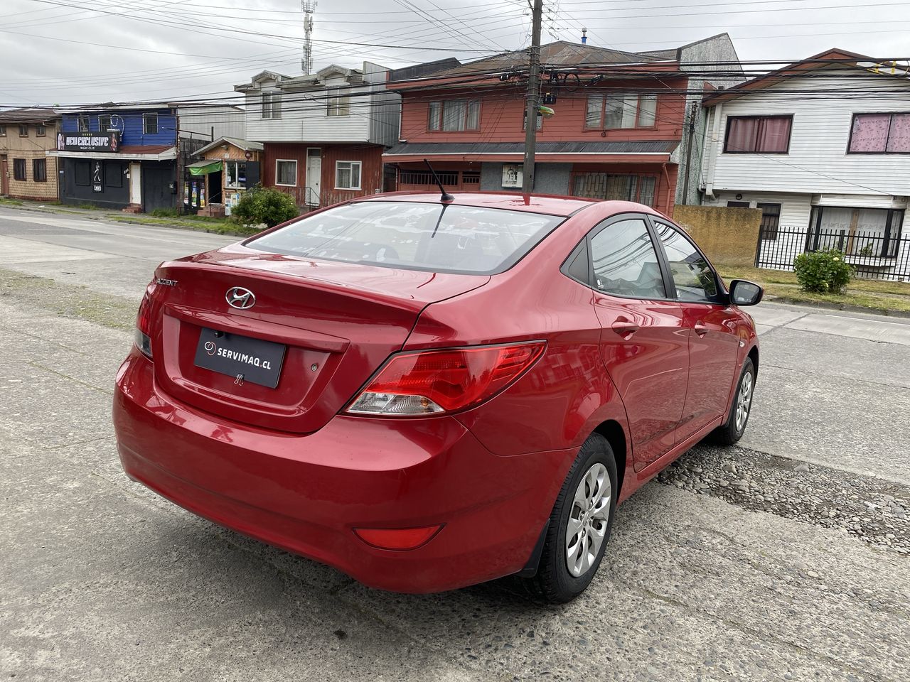 HYUNDAI - 10