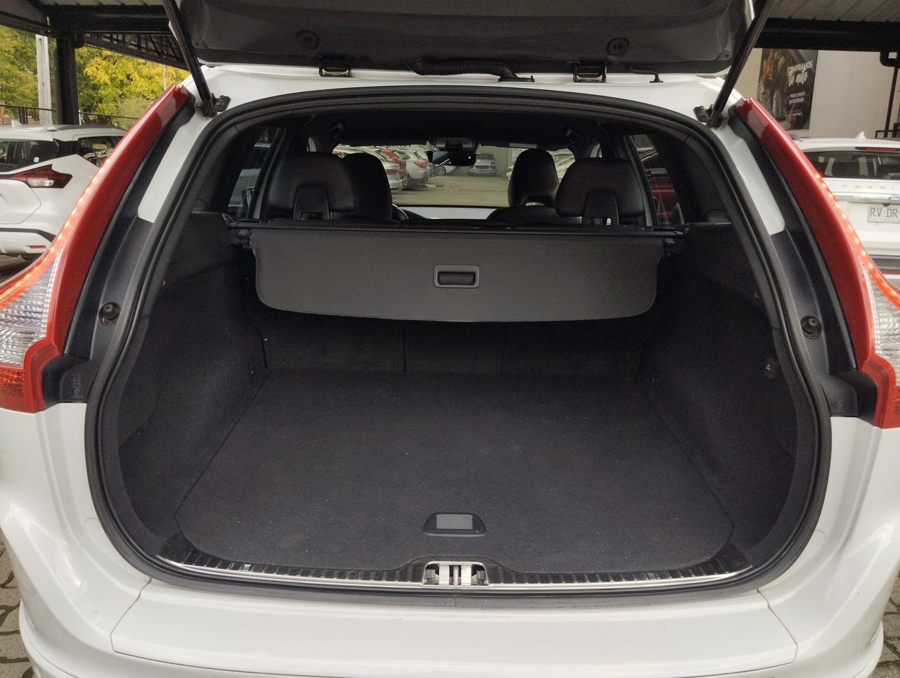 VOLVO - 31