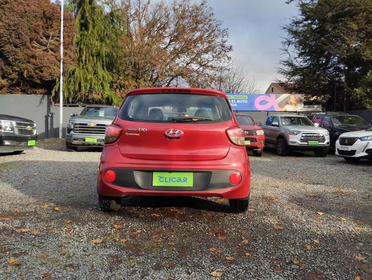 HYUNDAI - 12